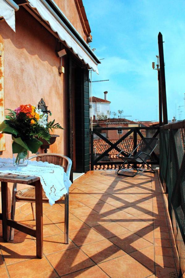 Bellissima Terrazza Apartment Venesia Bagian luar foto