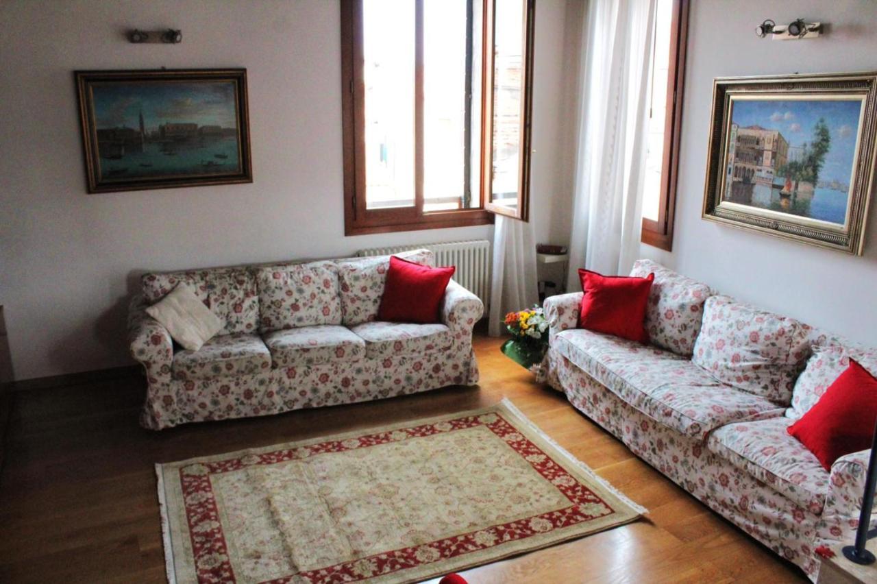 Bellissima Terrazza Apartment Venesia Bagian luar foto